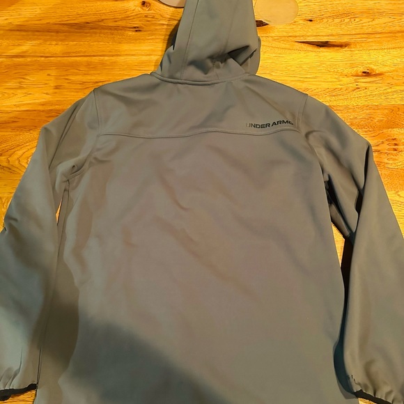Under Armour Jacket (XL) - Picture 3 of 3